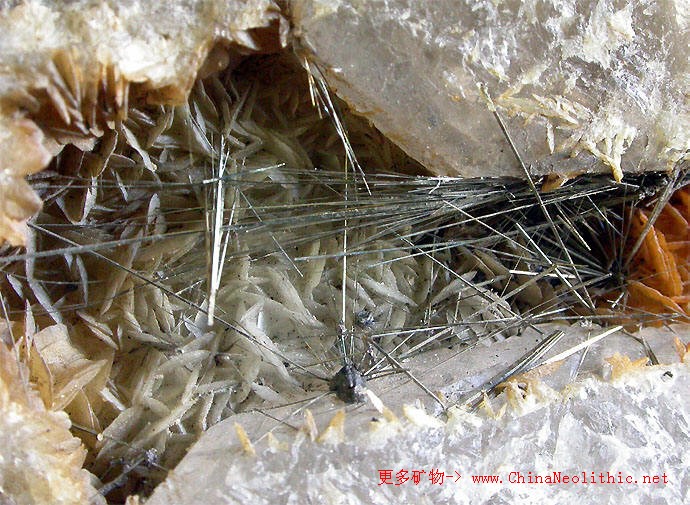 矿物图片 针镍矿-millerite