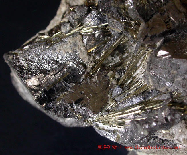 针镍矿-millerite-矿物图片-矿物百科-中国新石器 矿物晶体-矿物