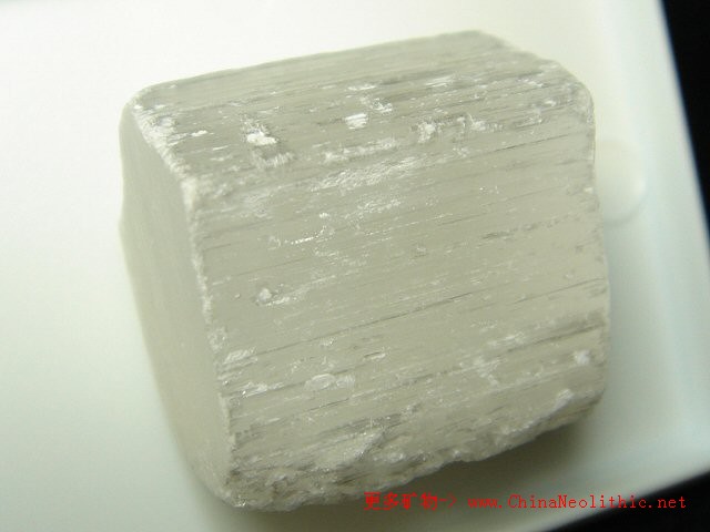 矿物图片 钠硼解石-ulexite