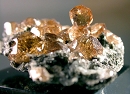 钙铝榴石1709