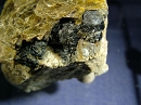 晶质铀矿1145