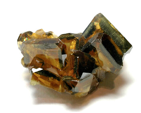 金黄色重晶石—产自东川铜矿田