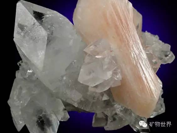 矿物世界—沸石 Zeolite,沸石