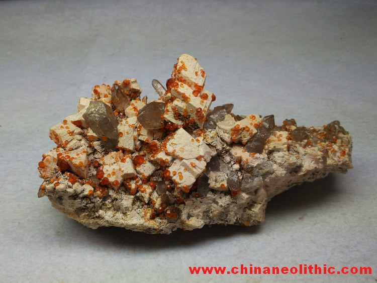 Manganese aluminum garnet Fanta stone, brown crystal and feldspar mineral stone ore samples,Garnet,Feldspar,Quartz