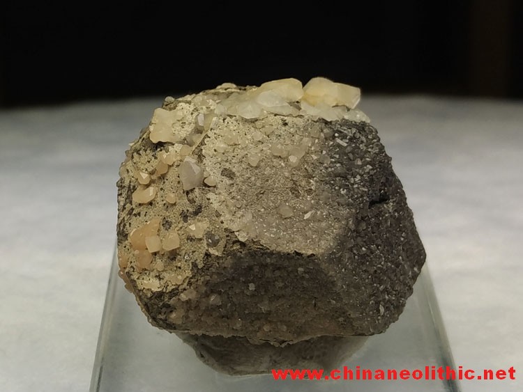 无根浮生方铅矿被白铅矿包裹和方解石共生矿物晶体标本宝石原石矿,白铅,方铅矿,方解