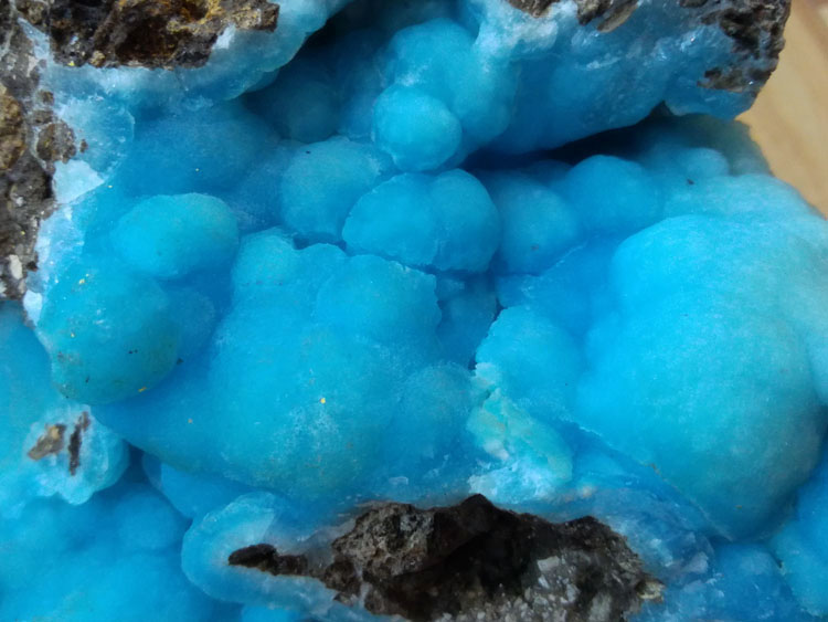 颜色彩艳蓝的异极矿矿物标本晶体宝石原石原矿【可做戒指面蛋面】,异极矿