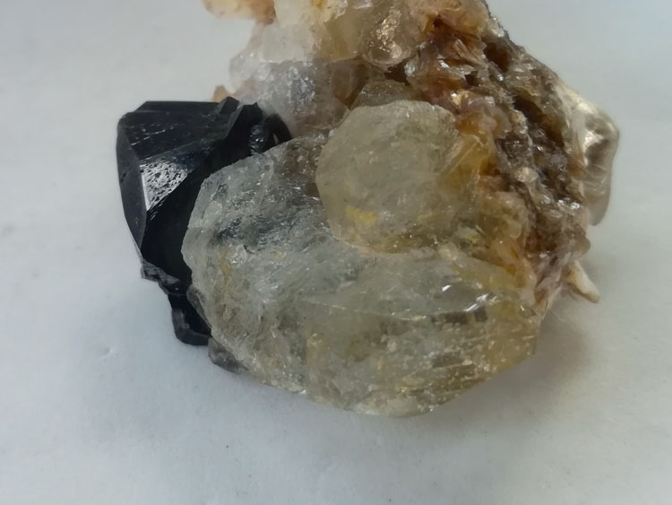 雪宝顶锡石和海蓝宝石绿柱石共生矿物标本晶体宝石原石原矿石奇石,锡石,海蓝宝石