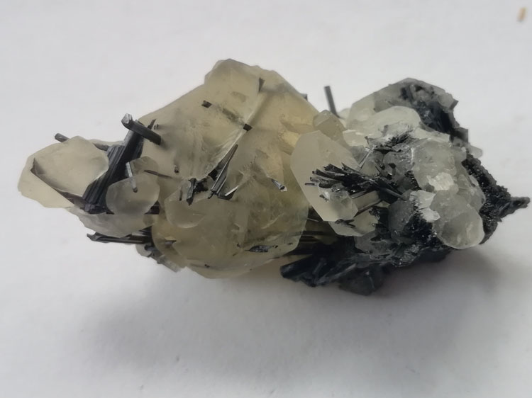 金黄色方解和辉锑共生矿物标本晶体宝石原石原矿石,方解,辉锑矿
