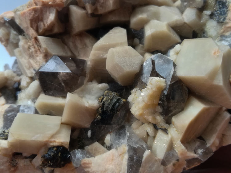 干净的长石双晶烟晶茶水晶云母共生矿物标本晶体宝石原石原矿石,长石,水晶