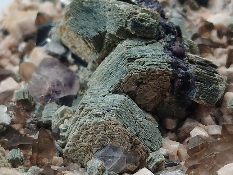 自采云母矿紫萤石茶晶烟晶长石矿物标本晶体晶簇晶洞宝石原石原矿,云母,萤石,水晶,长石