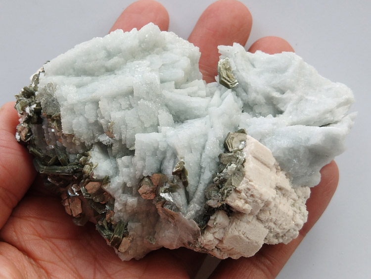 雪白钠长石微斜长石云母矿物标本晶体晶簇晶洞宝石原石原矿石,长石,云母