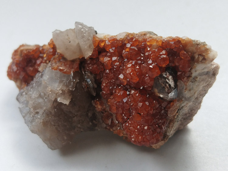 天然石榴石芬达石紫牙乌宝石茶色水晶长石原石原矿石矿物标本晶体,石榴石,水晶