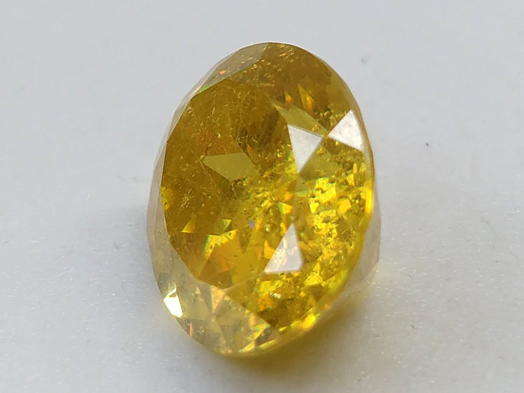 黄绿色闪锌矿圆型宝石刻面切面戒指面祼石强火彩七彩色光3.7克拉,闪锌矿