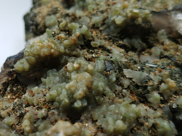 Green Calcite,Quartz,Stilbite Mineral Specimens Mineral Crystals Gem Materials,Calcite,Quartz,Stilbite