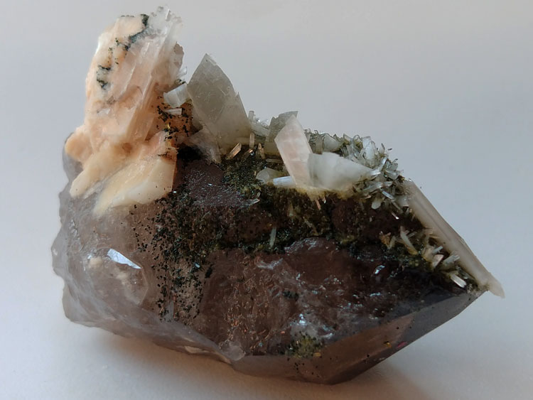 福建浊沸石和茶晶烟晶共生矿物标本晶体晶簇晶洞宝石原石原矿能量,浊沸石,水晶