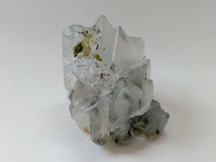 蓝紫色八面体萤石共生矿物标本晶体晶簇晶洞宝石原石原矿石,萤石