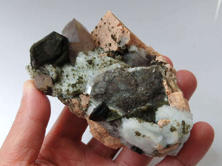 福建绿云母茶晶烟晶长石共生矿物标本晶体晶簇晶洞宝石原石原矿石,云母,水晶,长石