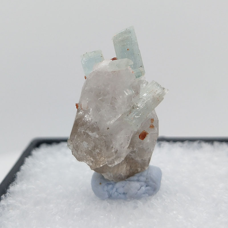 Aquamarine,Garnet,Quartz,Spessartine Mineral Specimens Mineral Crystals Gem,Aquamarine,Garnet,Quartz