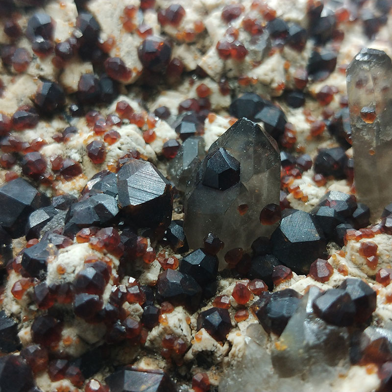 Garnet Spessartine Mineral Specimens Mineral Crystals Gem,Garnet