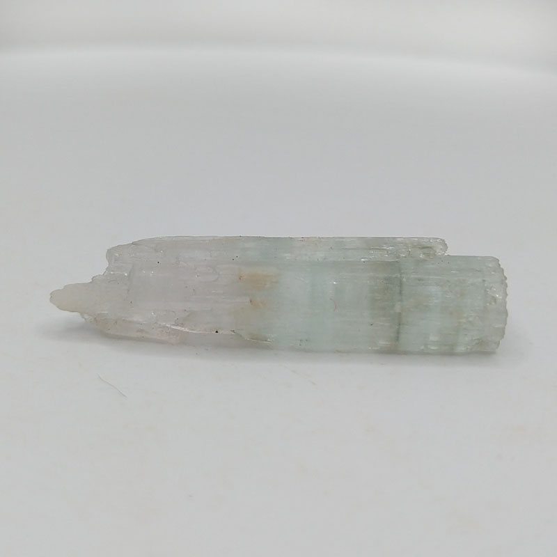 China new dual color Aquamarine, Morganite, Beryl Mineral Specimens Mineral Crystals Gem Materials,Aquamarine