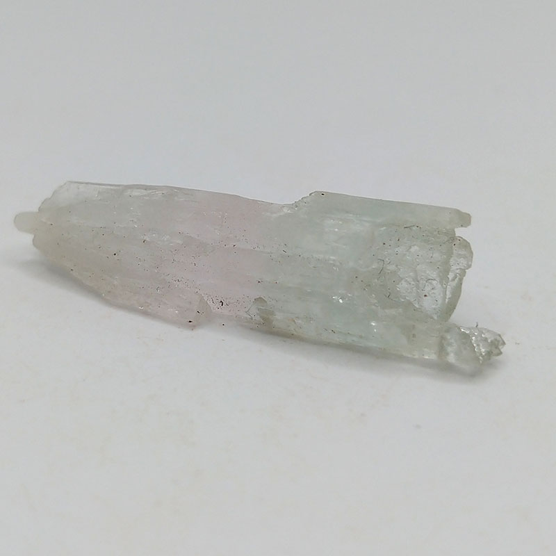 China new dual color Aquamarine, Morganite, Beryl Mineral Specimens Mineral Crystals Gem Materials,Aquamarine