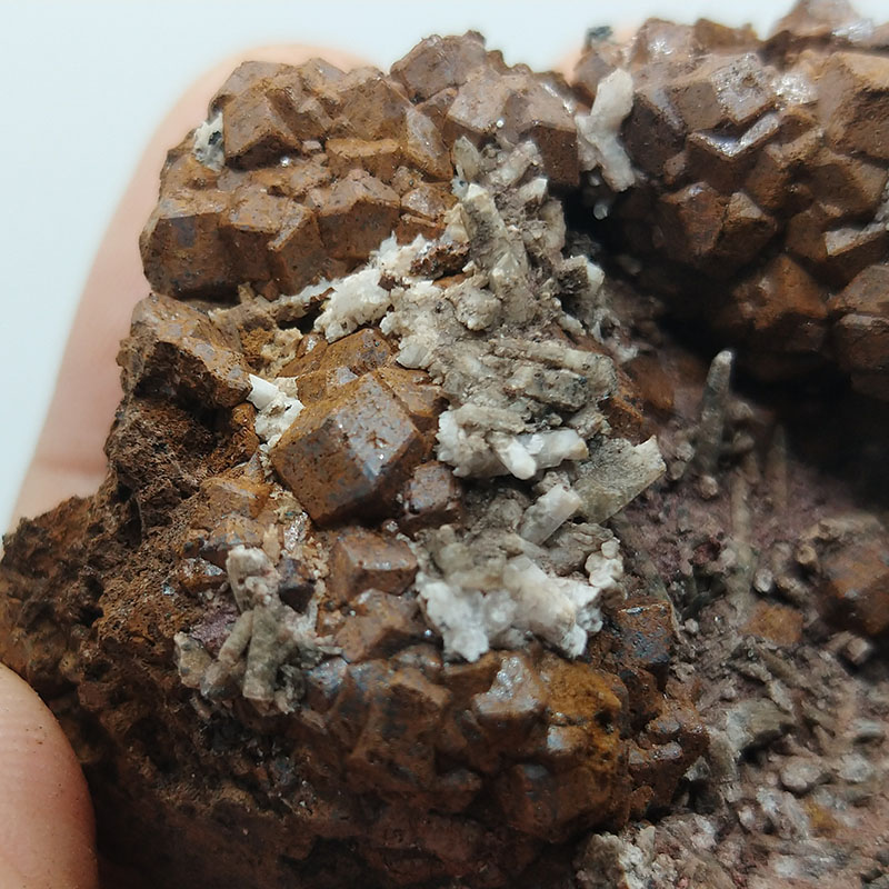 Limonite metasomatism Andradite Garnet Mineral Specimens Mineral Crystals Gem,Limonite,Garnet